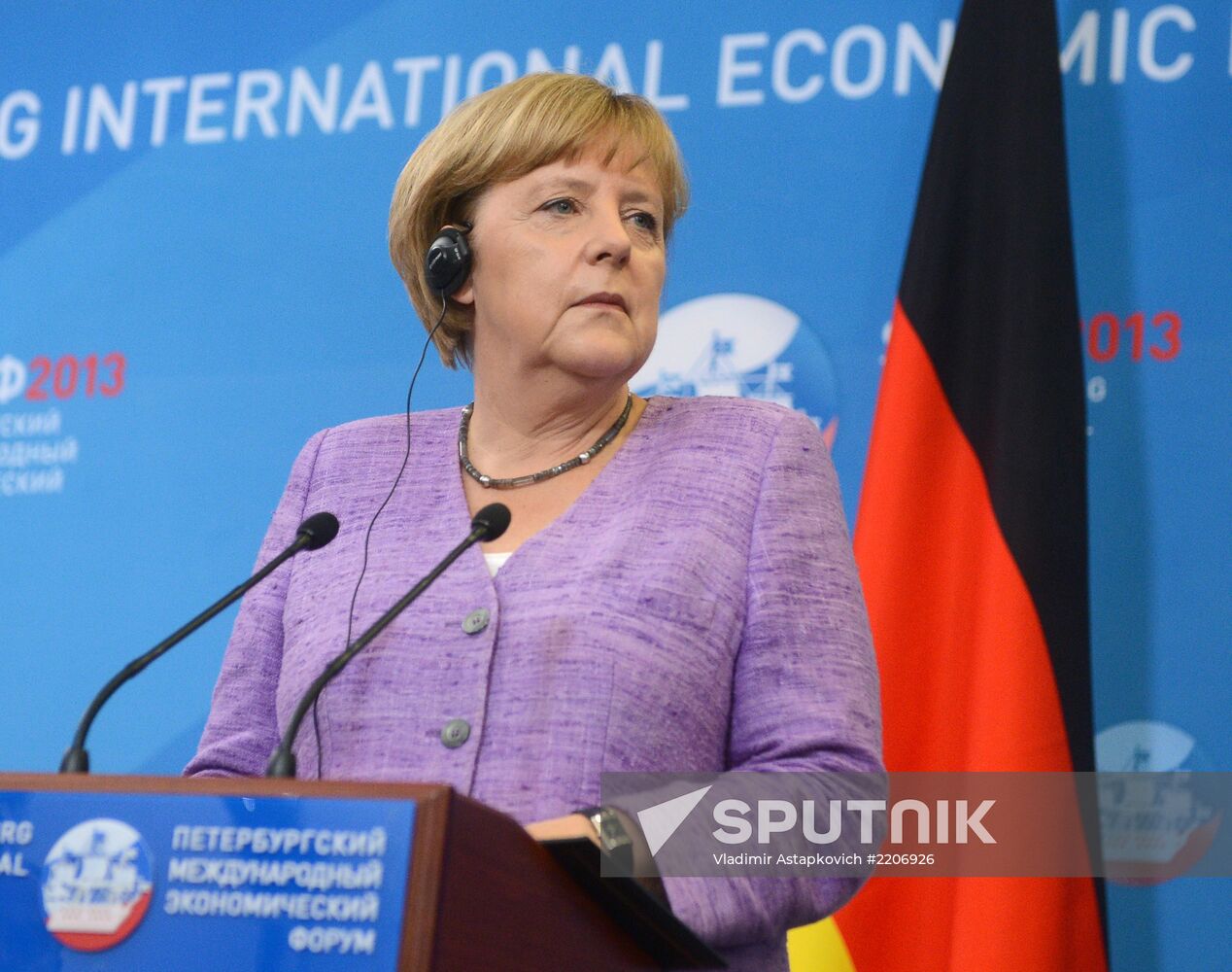 News conference of Vladimir Putin and Angela Merkel