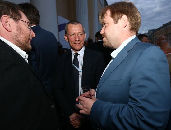Reception marks MegaFon's anniversary in St. Petersburg