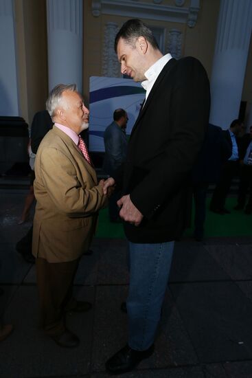 Reception marks MegaFon's anniversary in St. Petersburg