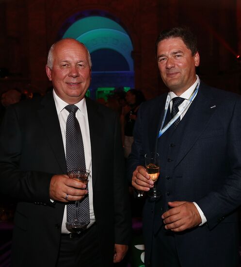 Reception marks MegaFon's anniversary in St. Petersburg