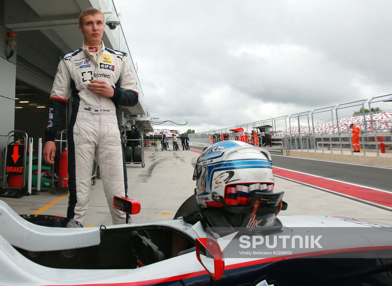 Auto Racing World Series by Renault. Day Two