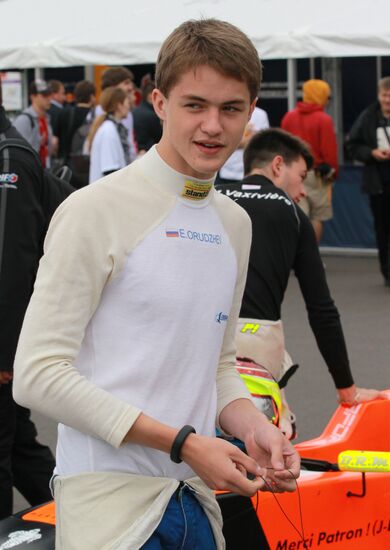 Auto Racing World Series by Renault. Day Two