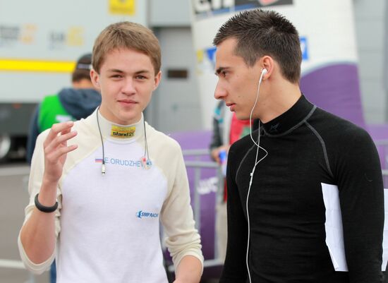 Auto Racing World Series by Renault. Day Two