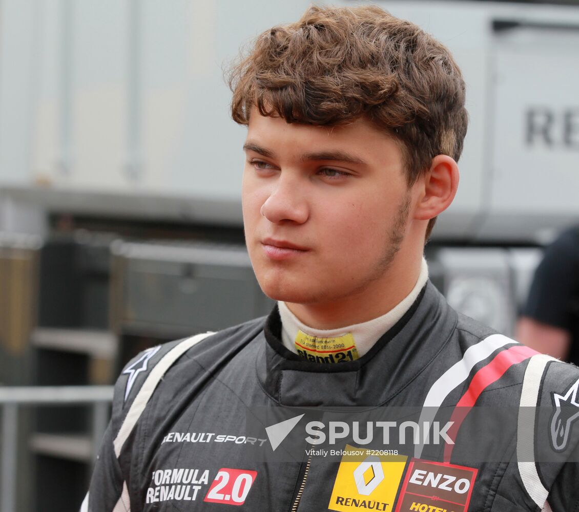 Auto Racing World Series by Renault. Day Two
