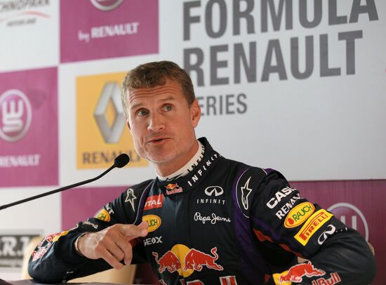 Auto Racing World Series by Renault. Day Two