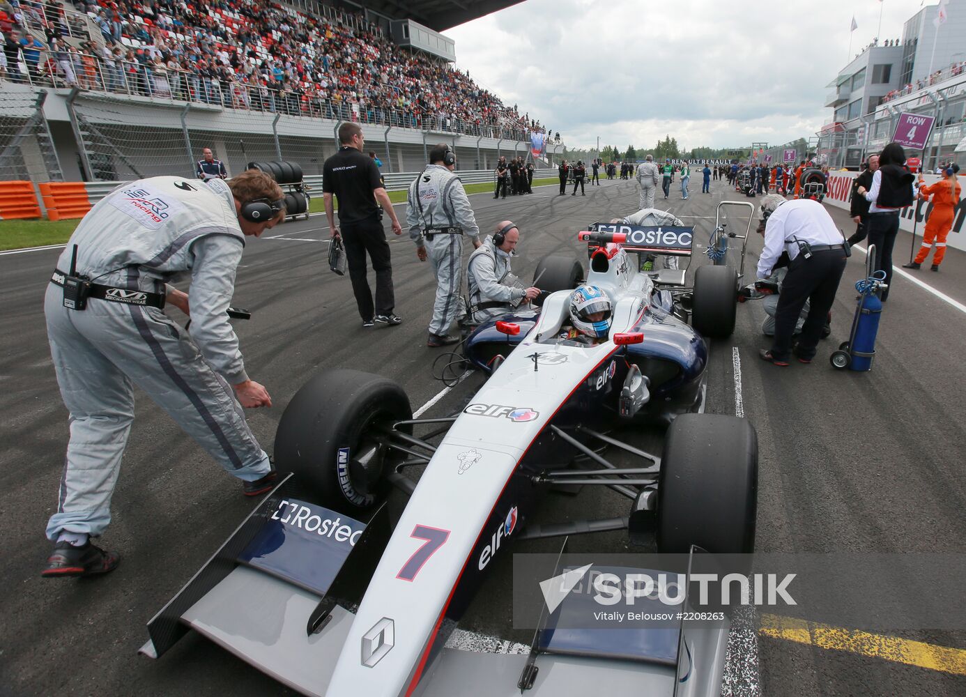 Auto Racing World Series by Renault. Day Two