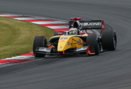 Auto Racing World Series by Renault. Day Two