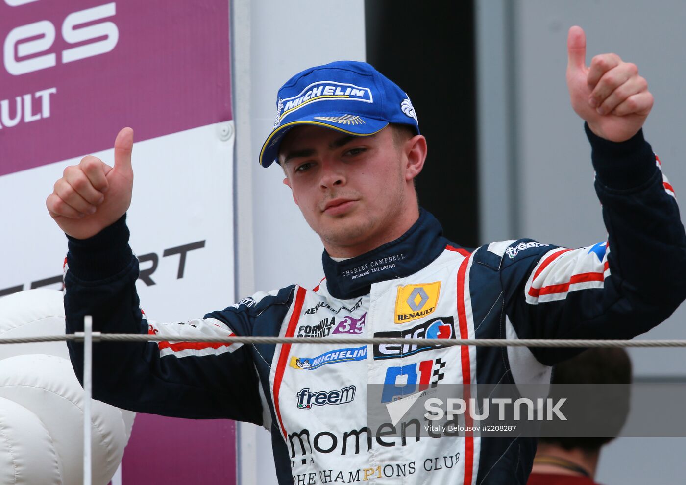 Auto Racing World Series by Renault. Day Two