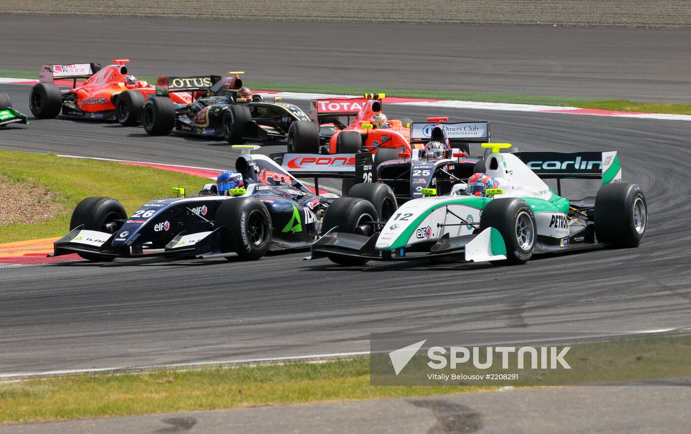 Auto Racing World Series by Renault. Day Two