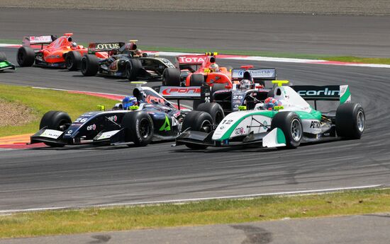 Auto Racing World Series by Renault. Day Two
