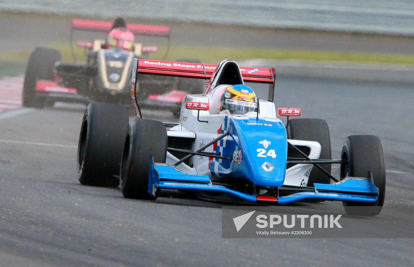 Auto Racing World Series by Renault. Day Two
