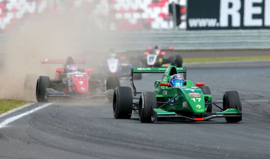 Auto Racing World Series by Renault. Day Two