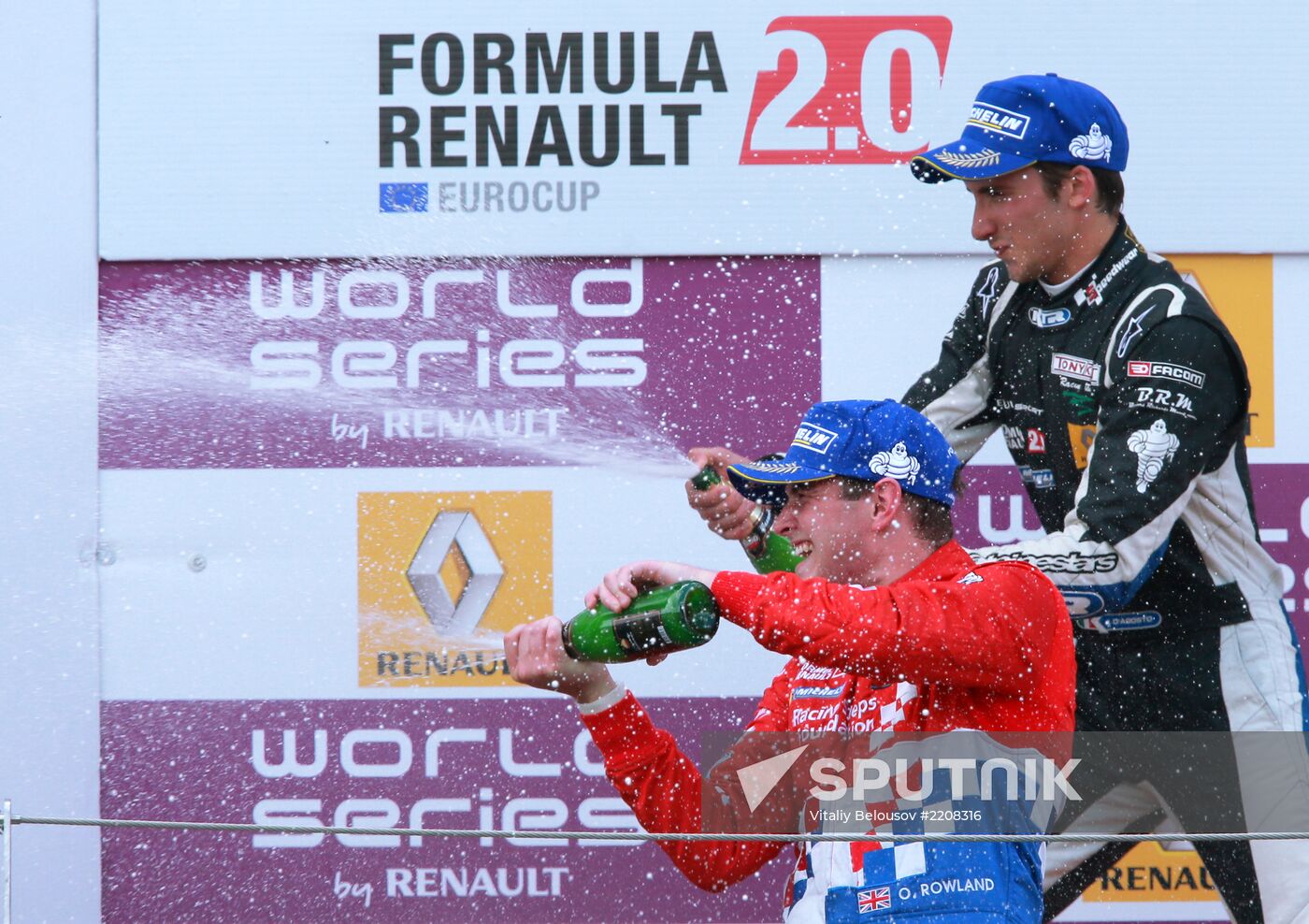 Auto Racing World Series by Renault. Day Two