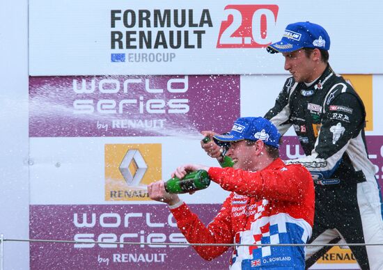 Auto Racing World Series by Renault. Day Two