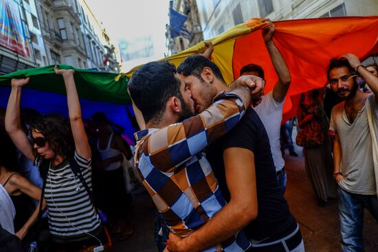 Gay pride parade in Istanbul