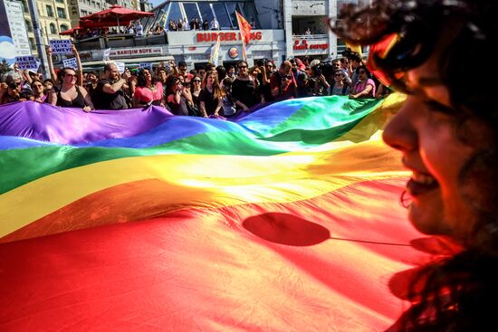 Gay pride parade in Istanbul