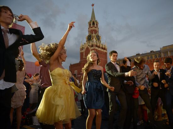 Ball School-Leaver 2013 in Grand Kremlin Palace