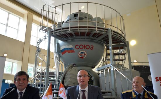 Agreement signed between Sochi 2014 and Roscosmos