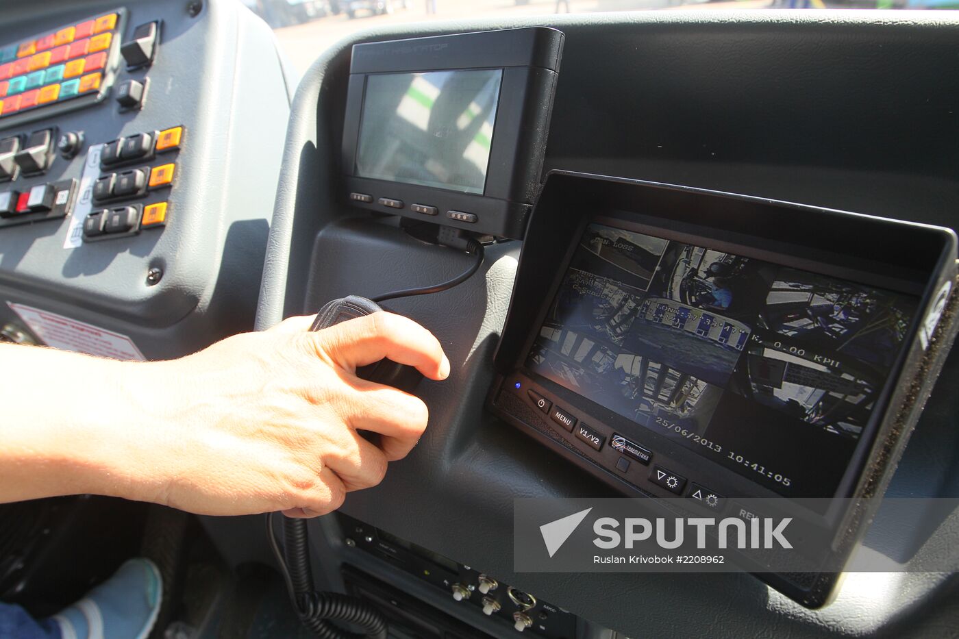 Low-floor LiAZ buses are readied for service