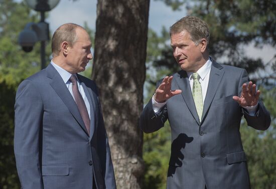 Vladimir Putin visits Finland