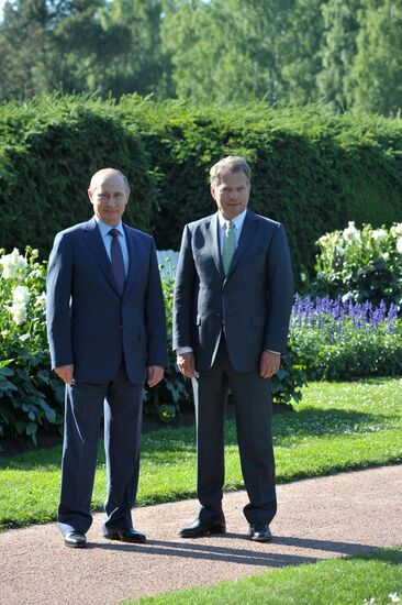 Vladimir Putin visits Finland