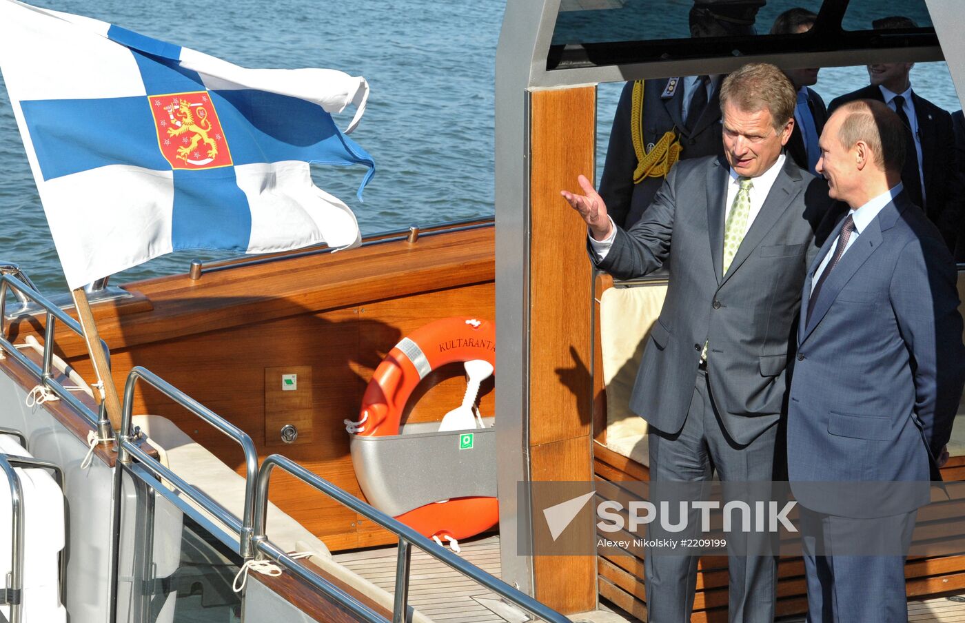 Vladimir Putin visits Finland