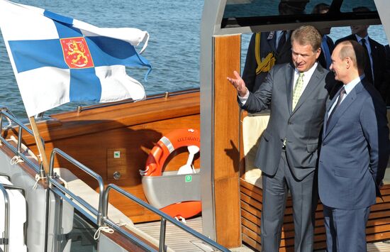 Vladimir Putin visits Finland