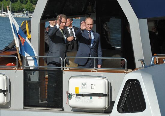 Vladimir Putin visits Finland