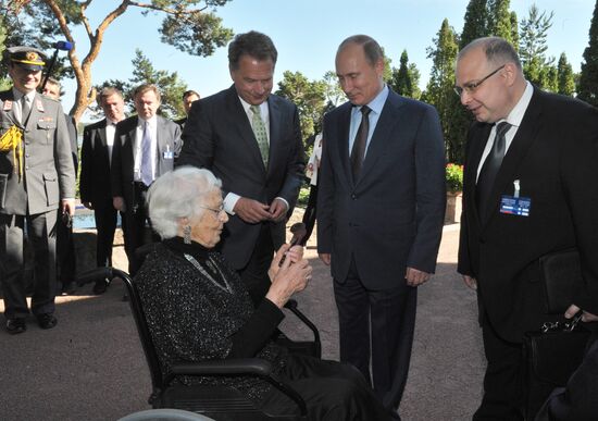 Vladimir Putin visits Finland