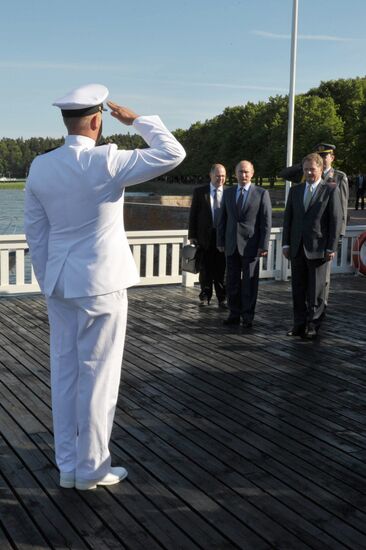 Vladimir Putin visits Finland