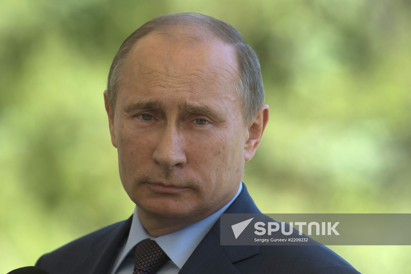 Vladimir Putin visits Finland