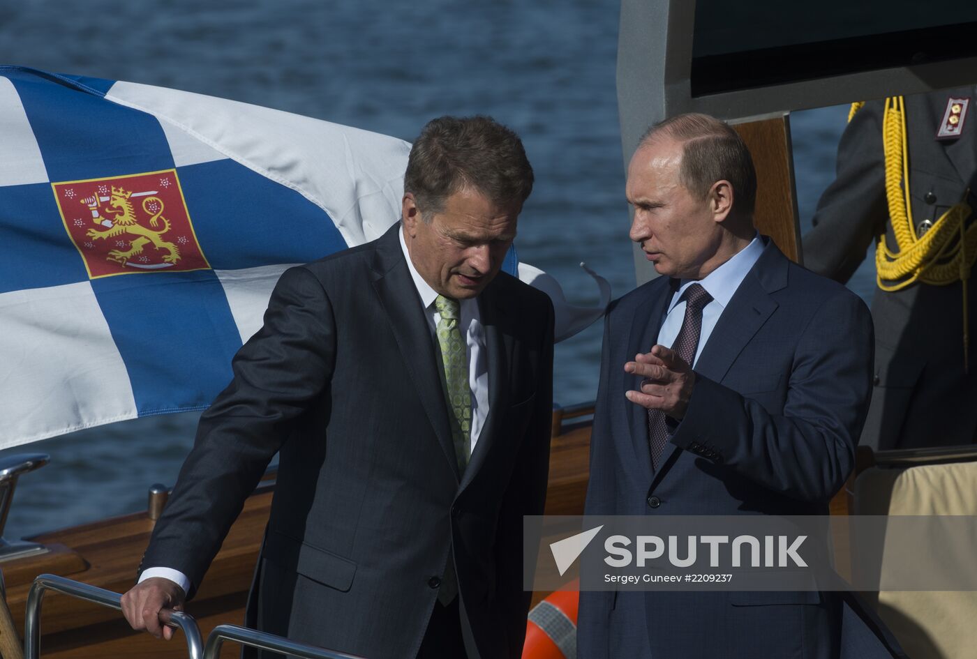 Vladimir Putin visits Finland