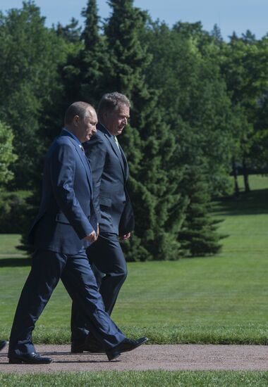 Vladimir Putin visits Finland