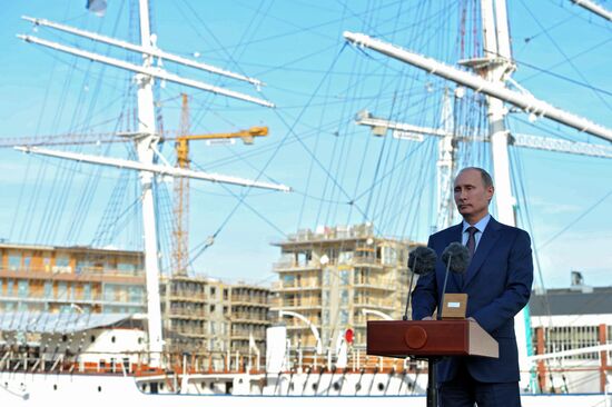 Vladimir Putin visits Finland