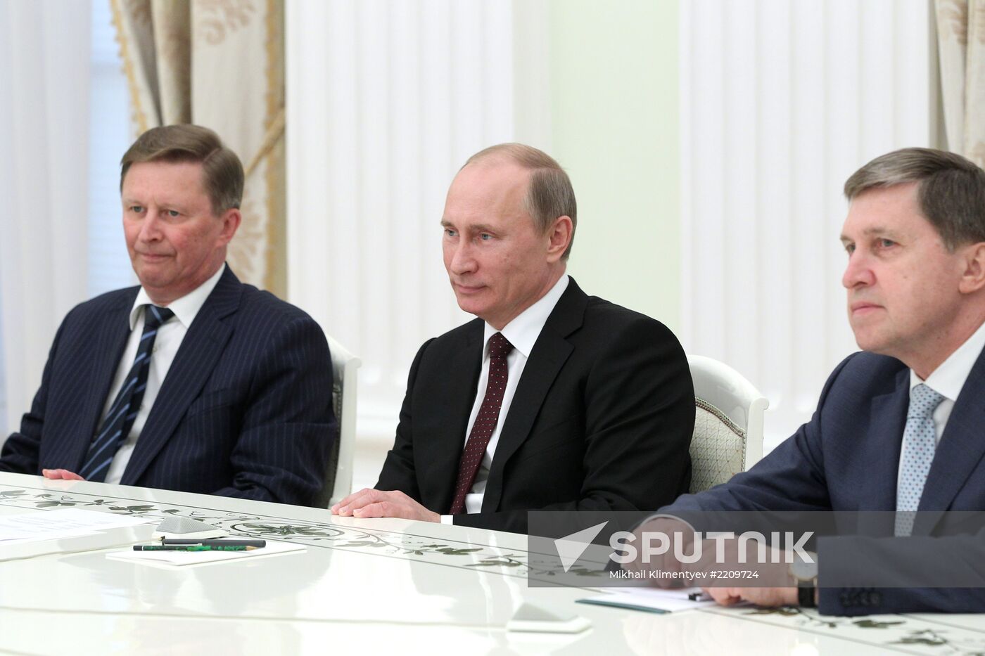 Vladimir Putin meets with Yukiya Amano