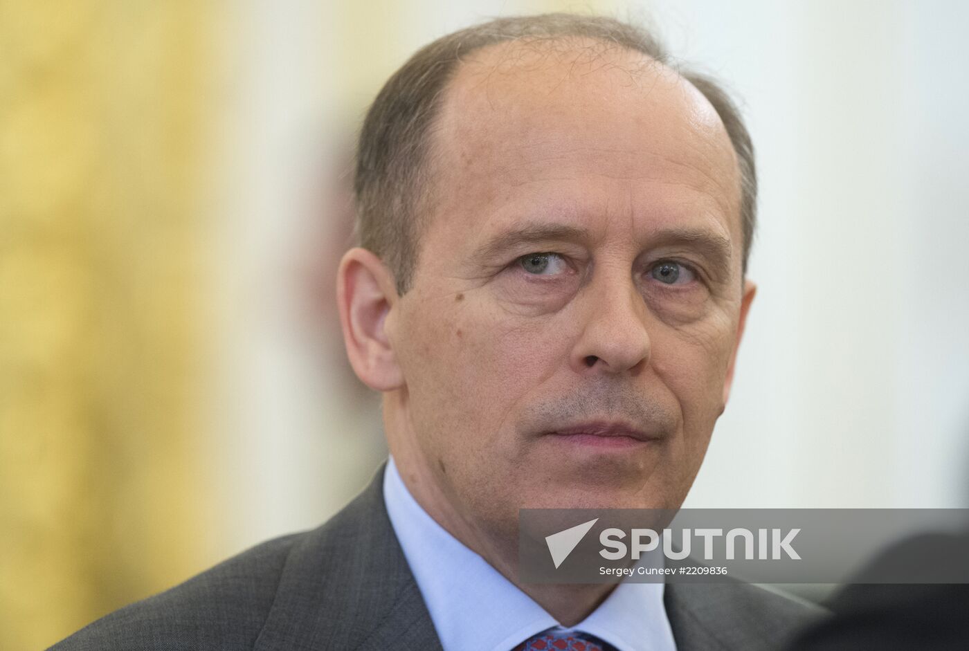 Vladimir Putin at reception to honor military graduates