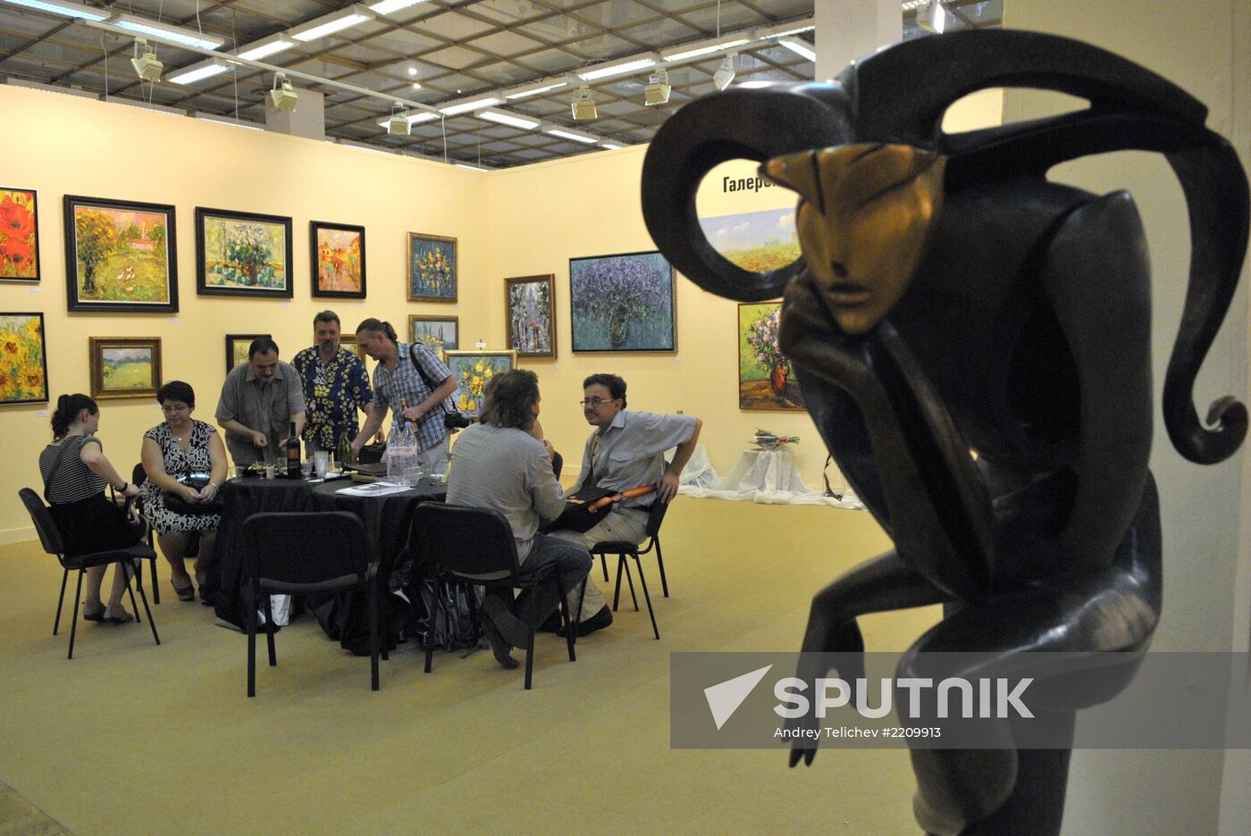 Festival of Art "Traditions and Modernity" opens