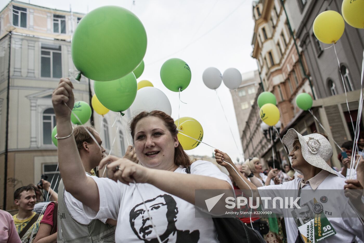 Rally marks birthday of Mikhail Khodorkovsky