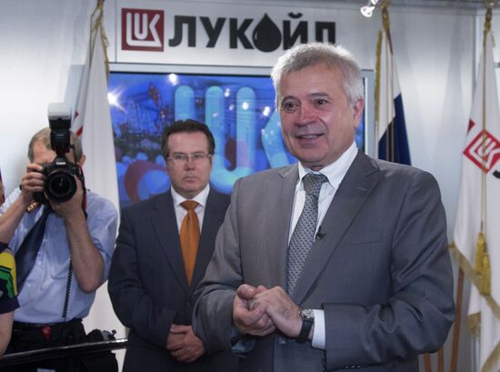 Press briefing by LUKoil president Vagit Alekperov