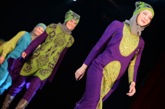 Festival of Muslim fashion Islamic clothes in Kazan