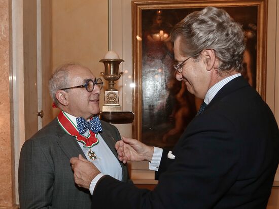 Lawyer Alexander Dobrovinsky receives Order of the Star of Italy