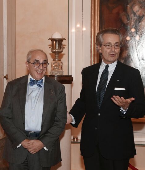 Lawyer Alexander Dobrovinsky receives Order of the Star of Italy