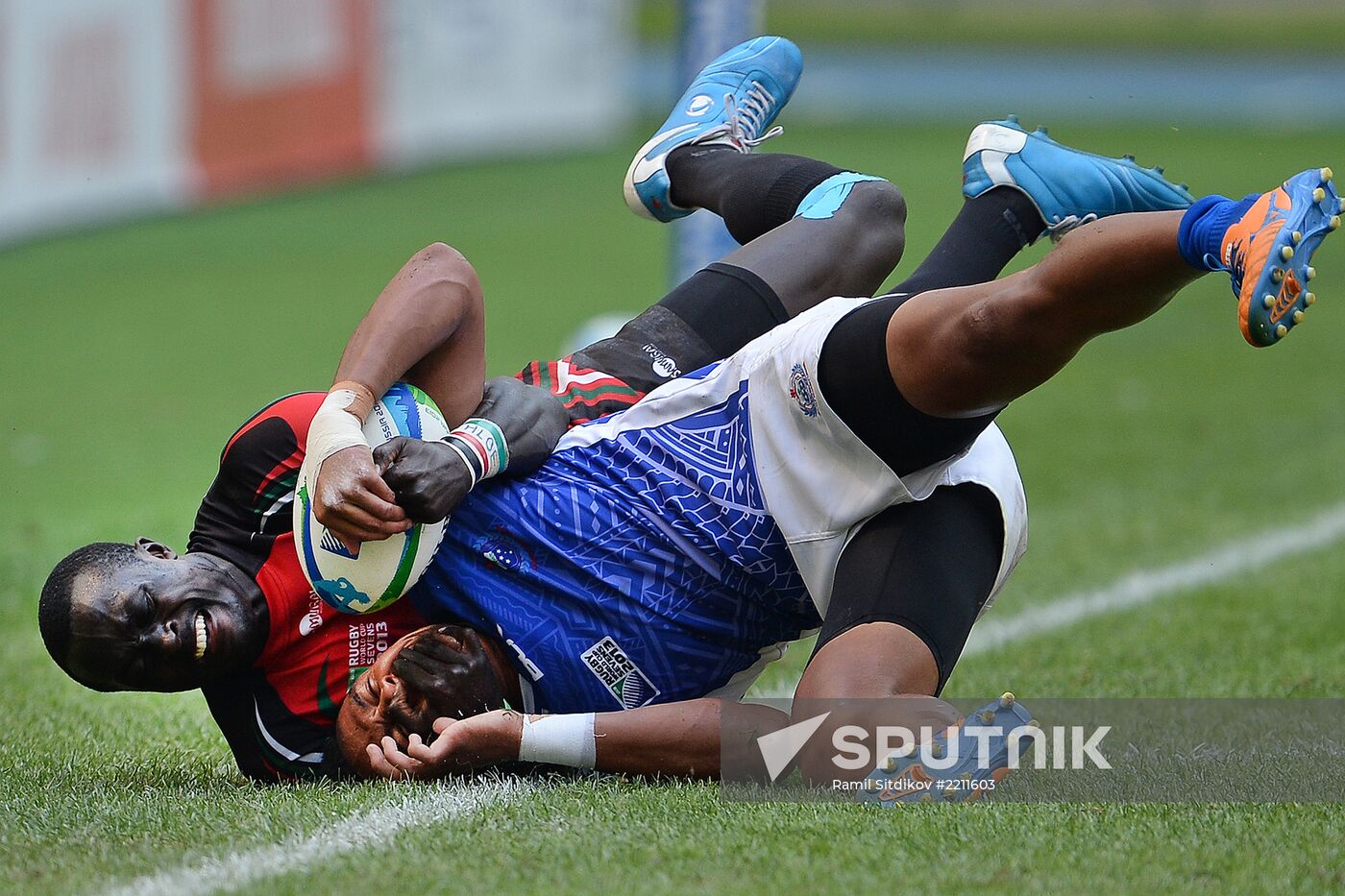 Rugby World Cup Sevens 2013. Day Two