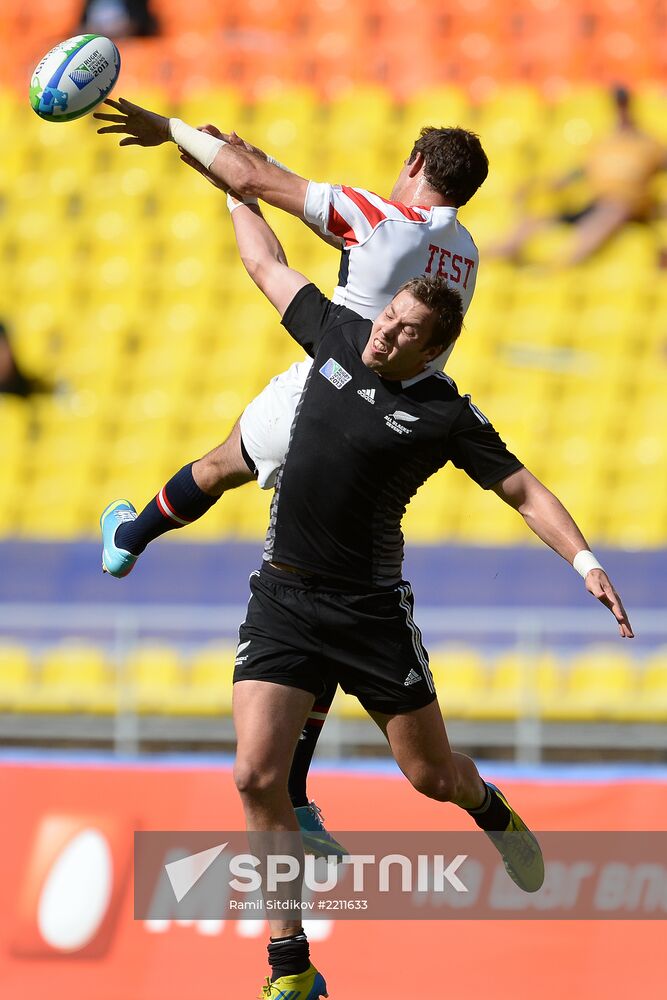 Rugby World Cup Sevens 2013. Day Two
