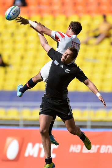 Rugby World Cup Sevens 2013. Day Two