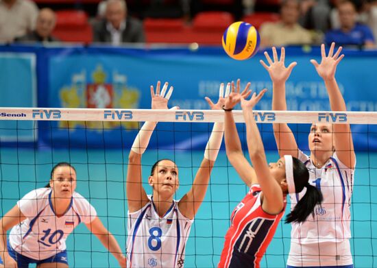 Volleyball Yeltsin Cup. Russia vs. Dominican Republic