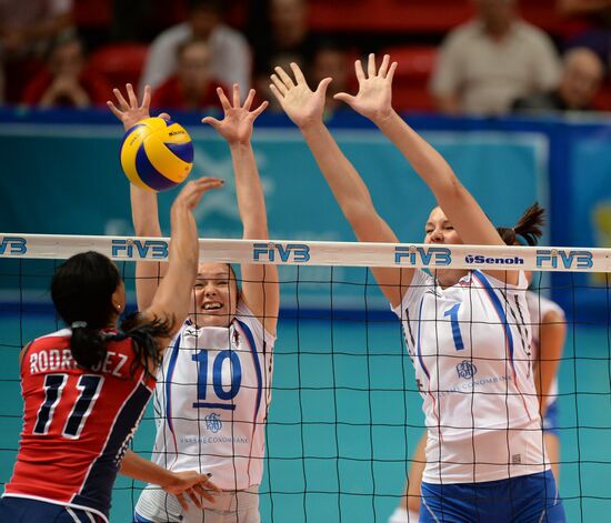 Volleyball Yeltsin Cup. Russia vs. Dominican Republic