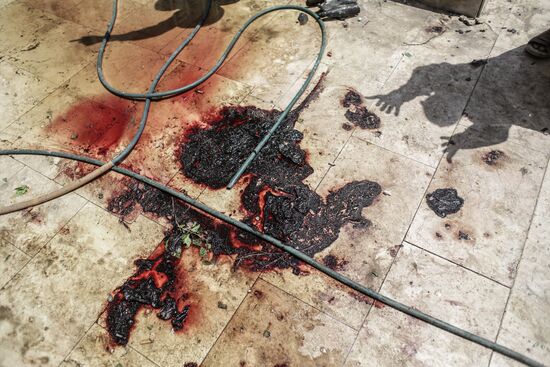 Protesters ransack Muslim Brotherhood office in Cairo