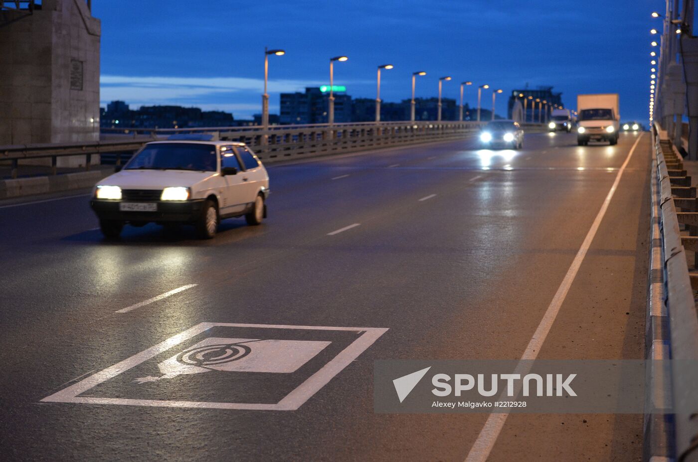 New road markings and signs on Russian highways