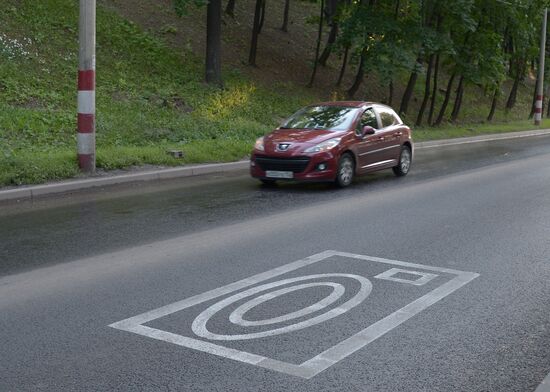New road markings and signs on Russian highways